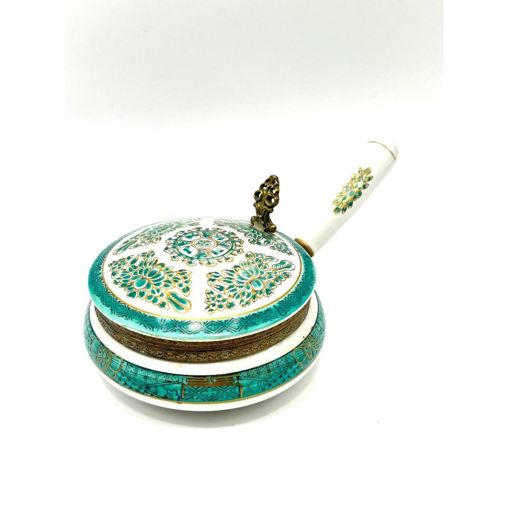 Vintage Signed ISCO Hand Painted Silent Butler Crumb Catcher Green Blue Foliage